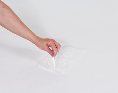 15 x 17 1/2" 3/16" Self-Seal Bubble Pouches (150/case) image