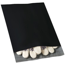 10 x 13" Black Poly Mailers image