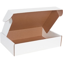 18 x 12 x 4" White Deluxe Literature Mailers image
